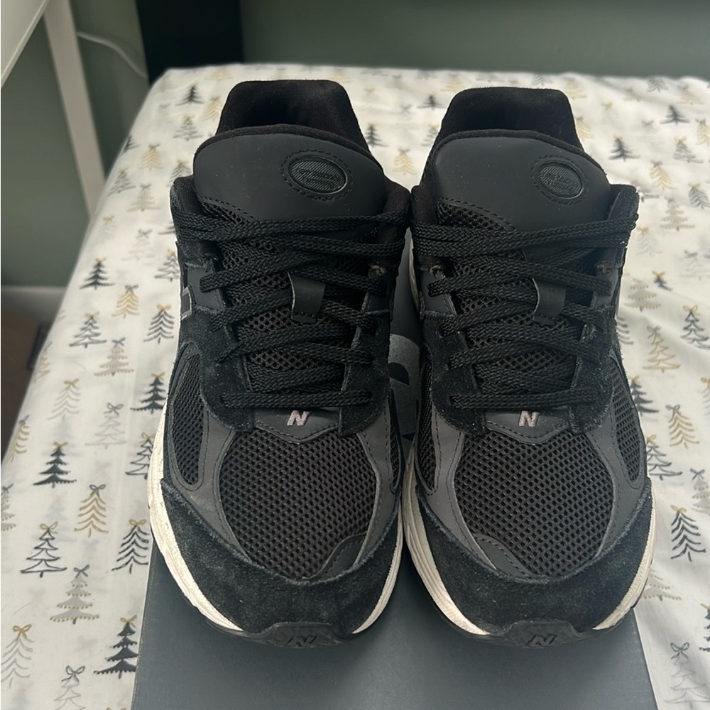 New Balance Black and Gray Women's Sneakers